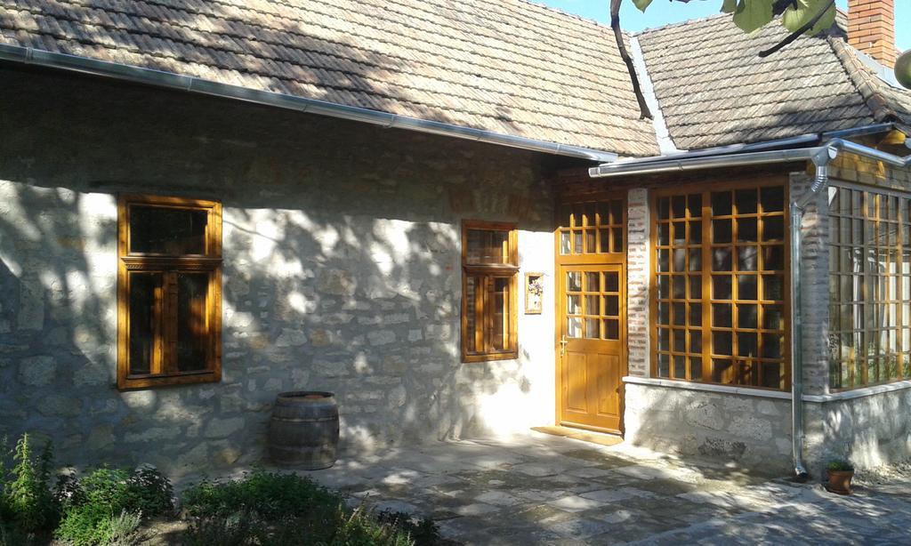 Karadi-Berger Vendeghaz Apartment Erdőbénye Cameră foto